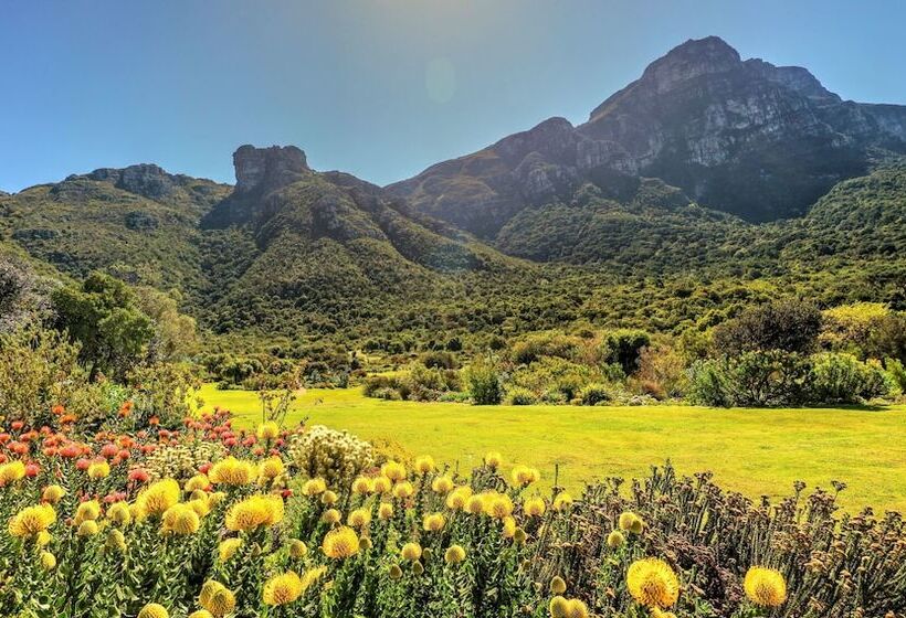 Hout Bay Beach Cottage