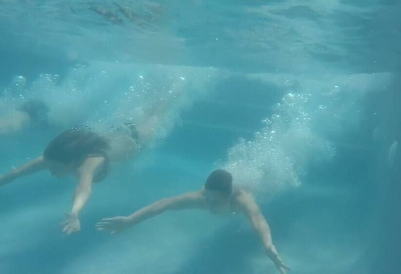 Laguna Lodge Holiday Units