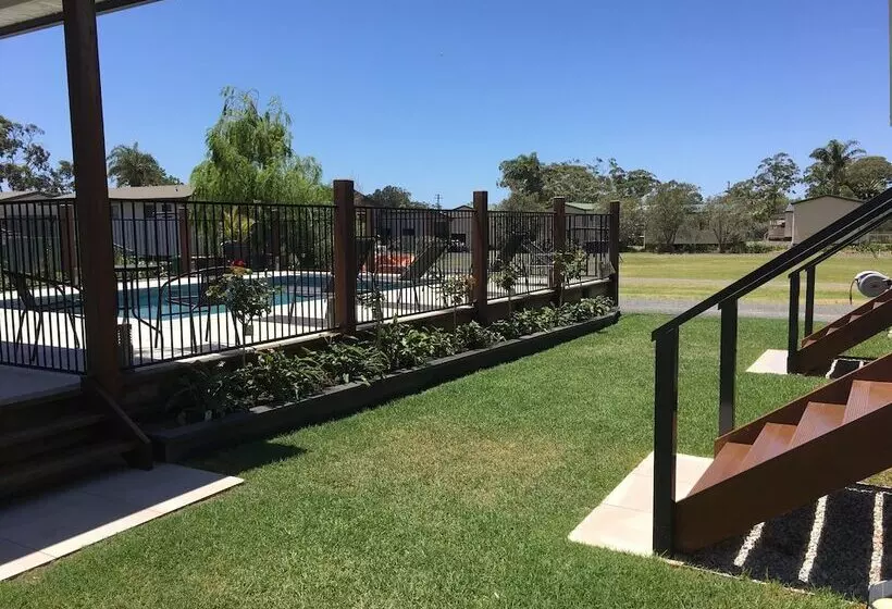 Laguna Lodge Holiday Units