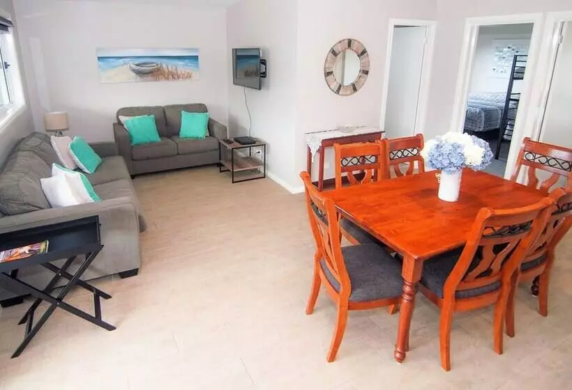 Laguna Lodge Holiday Units