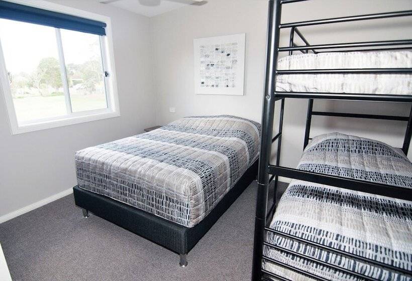 Laguna Lodge Holiday Units