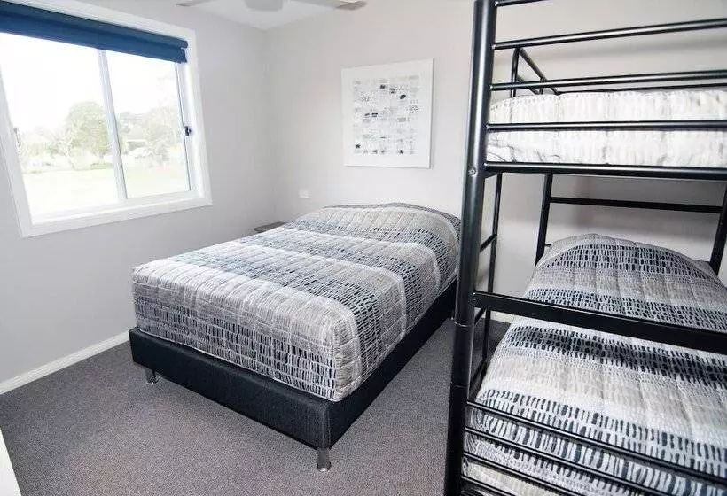 Laguna Lodge Holiday Units