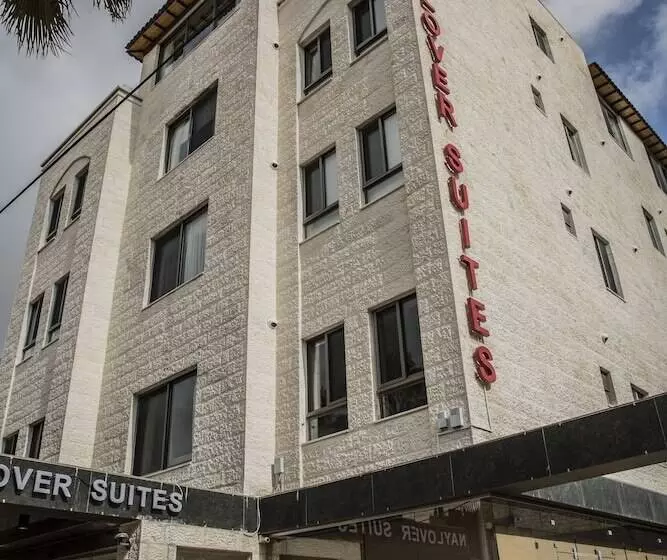 Naylover Hotel Suites