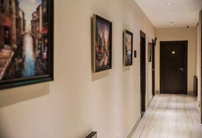 Naylover Hotel Suites