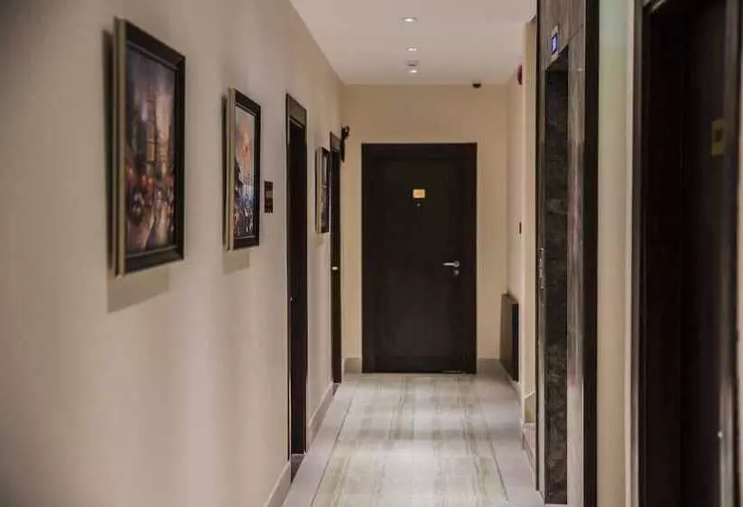 Naylover Hotel Suites