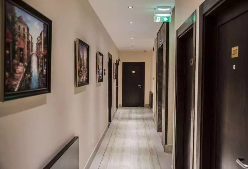 Naylover Hotel Suites