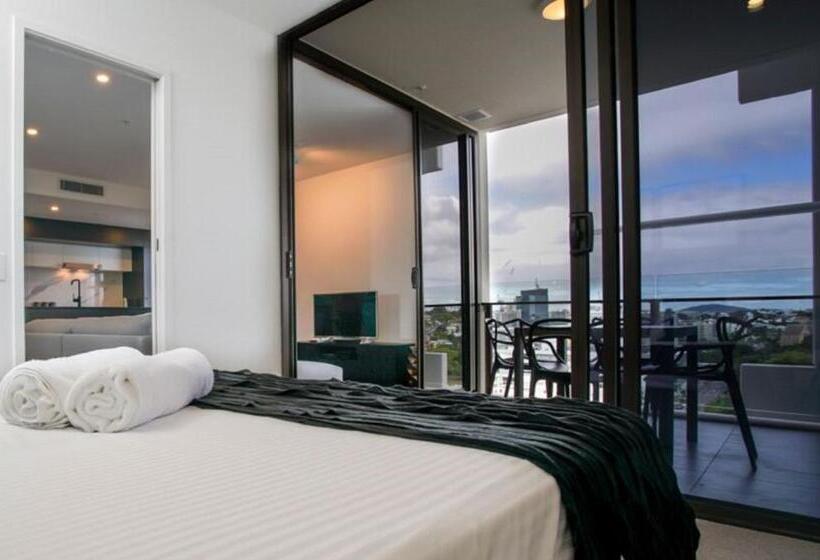 Opera Apartments South Brisbane
