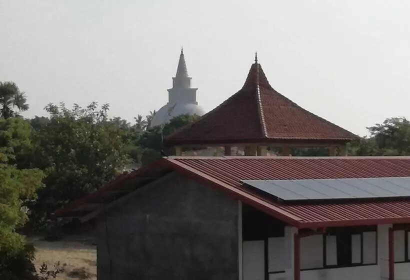 Majatalo 20 House Arugam