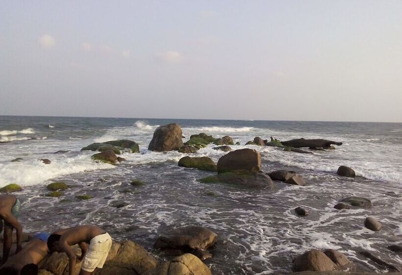 ペンション 20 House Arugam