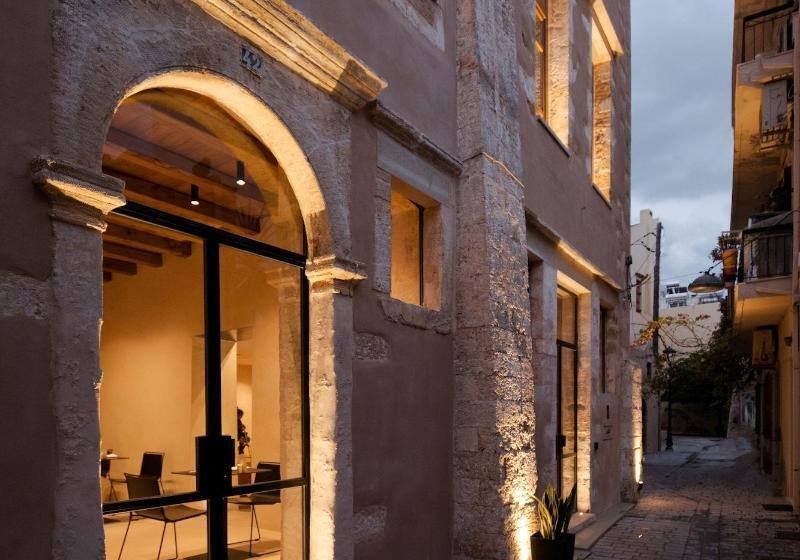 پانسیون Monastery Estate Venetian Harbor