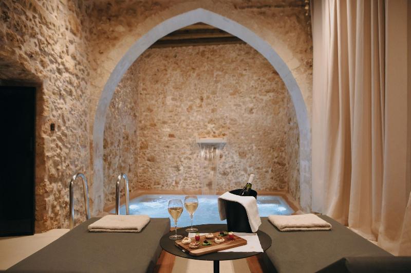 پانسیون Monastery Estate Venetian Harbor