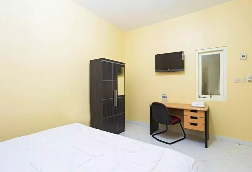 ペンション Reddoorz Near Halim Perdanakusuma