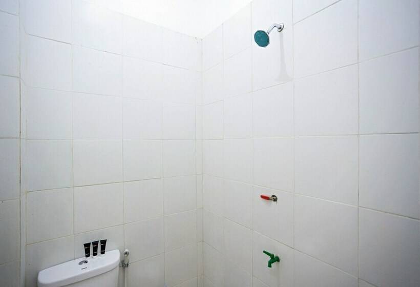 Pansiyon Reddoorz Near Halim Perdanakusuma