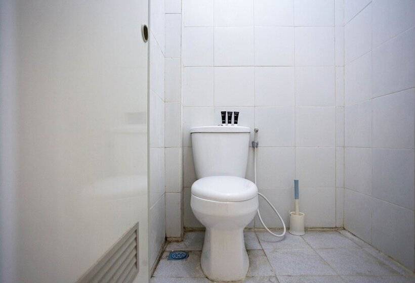 Pansiyon Reddoorz Near Halim Perdanakusuma