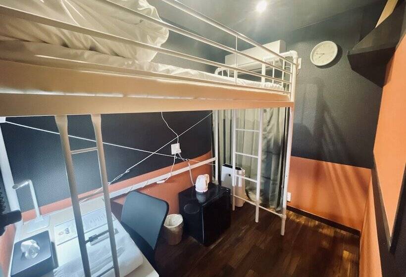 پانسیون Hostel Samurise Kura