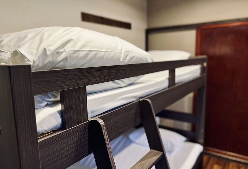 پانسیون Hostel Samurise Kura