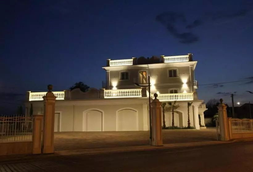 Majatalo Suites & Apartments Liola