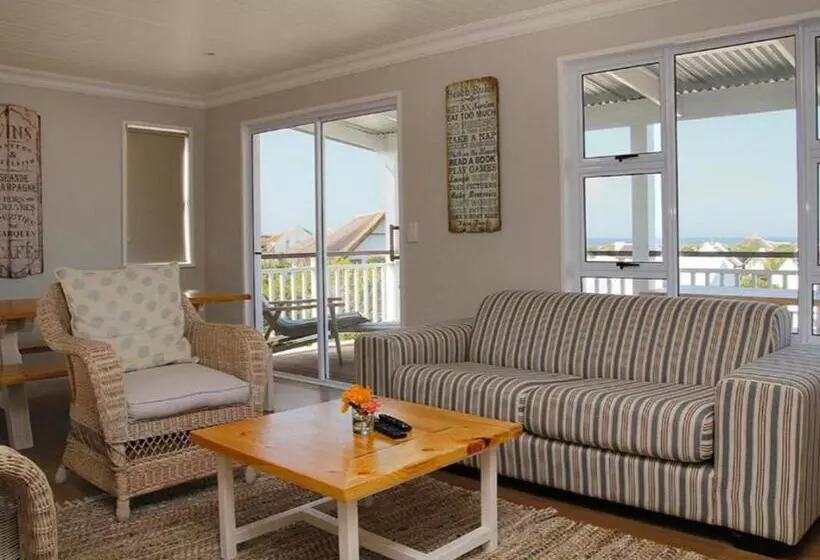 Retkeilymaja Seals Backpackers