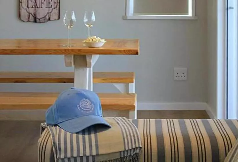 Retkeilymaja Seals Backpackers