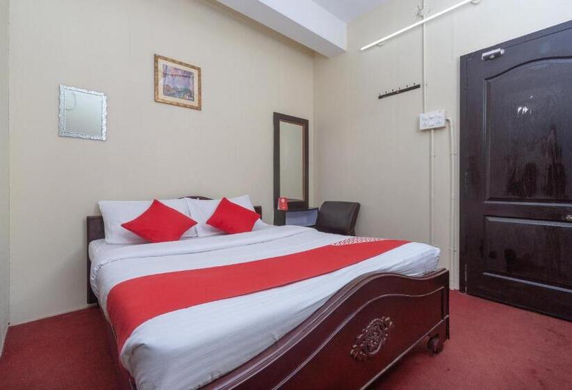 B Square Homes By Oyo Rooms