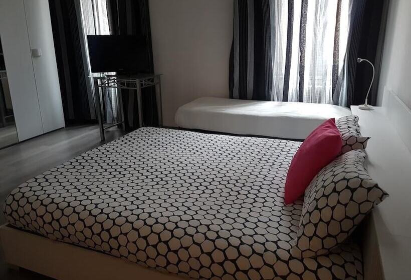 تختخواب و صبحانه Bb Rooms