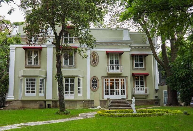 تختخواب و صبحانه Mansion Papilio