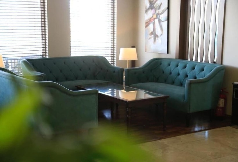 Blue Sands Triple Tree