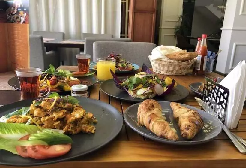 Blue Sands Triple Tree