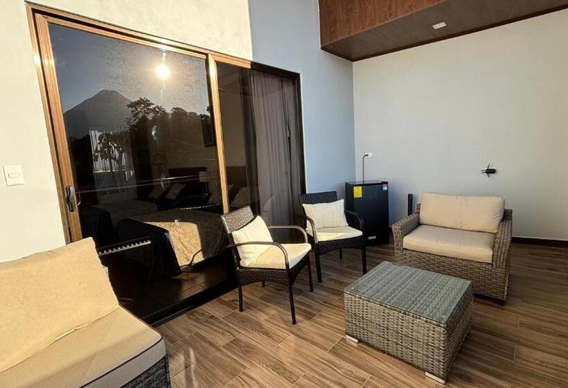 فندق Arenal Monara