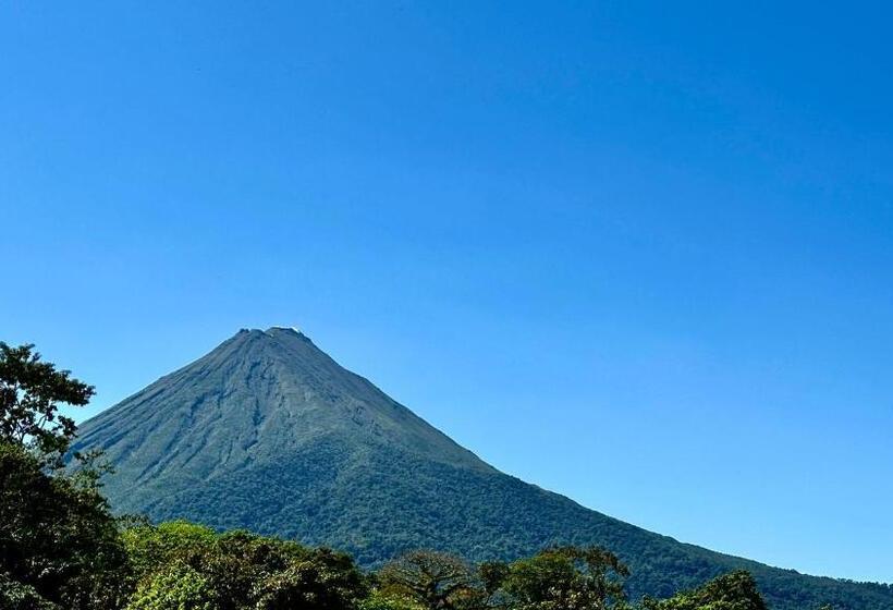 فندق Arenal Monara