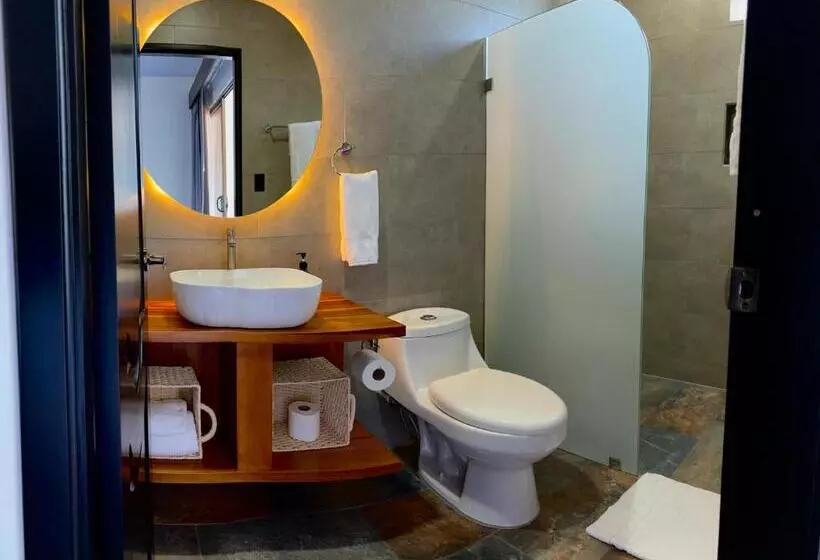 Hotelli Arenal Monara