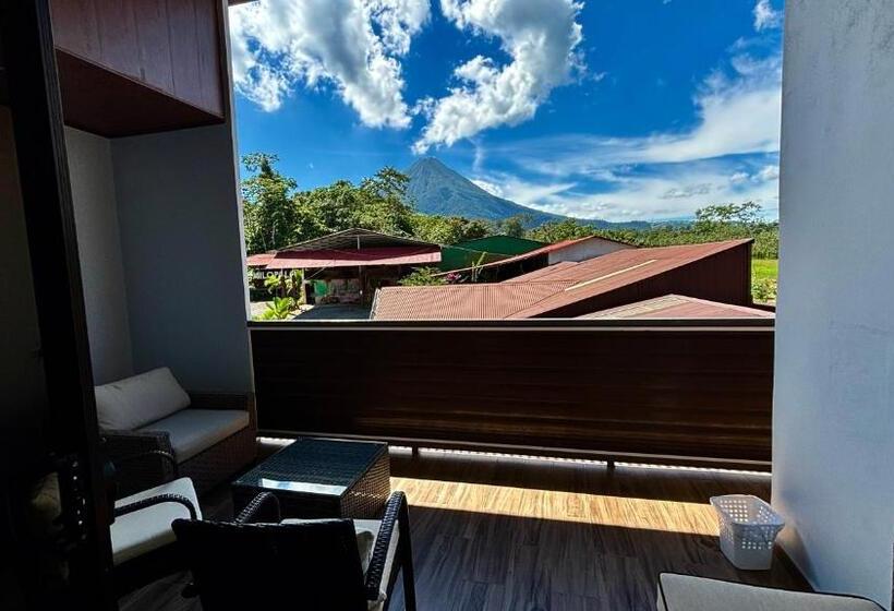 فندق Arenal Monara