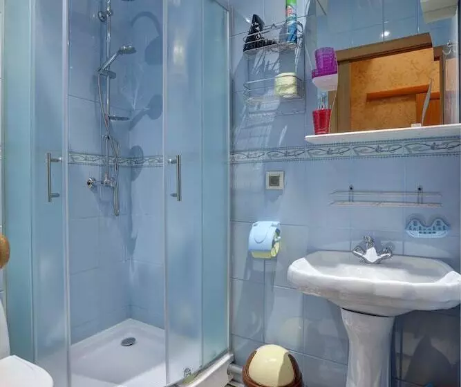 ホテル Gostinica Petrogradskaya