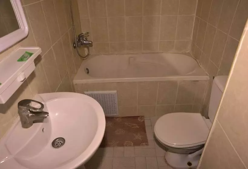 Hotelli La Baraka Auberge