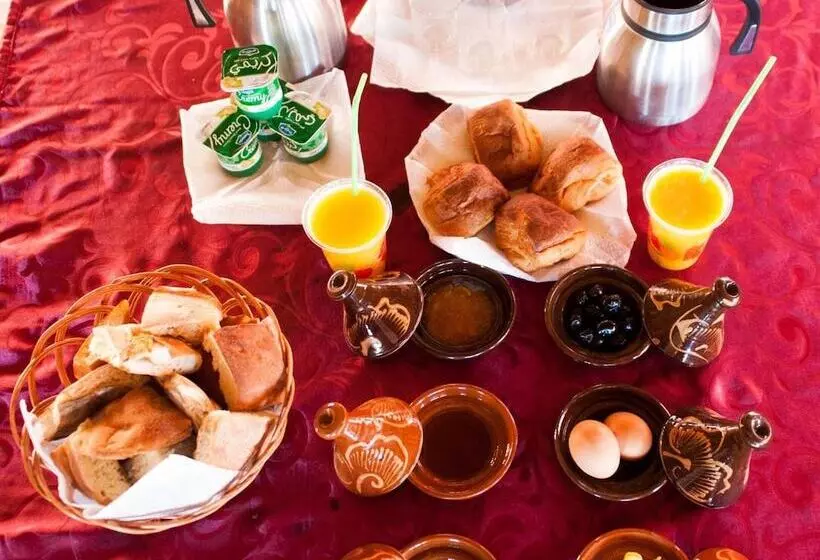 Hotelli La Baraka Auberge