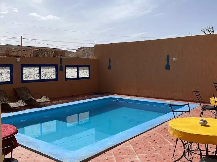 Hotelli La Baraka Auberge