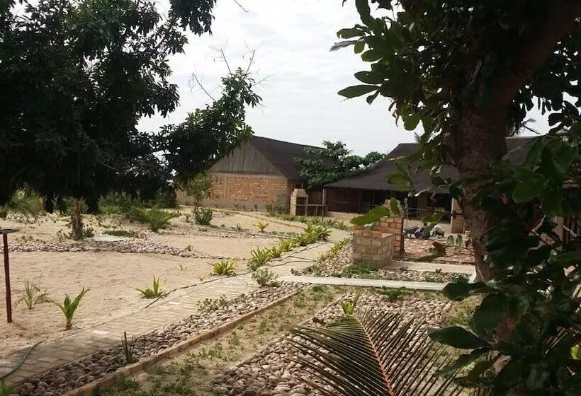 هتل Makolo Bay & Dive Africa