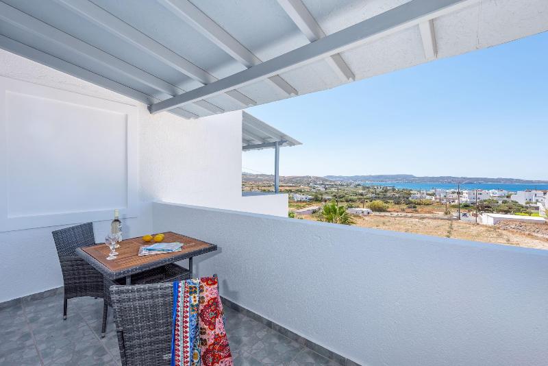 ペンション Elea Milos