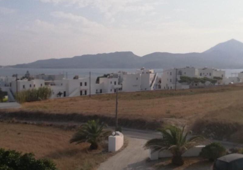 ペンション Elea Milos