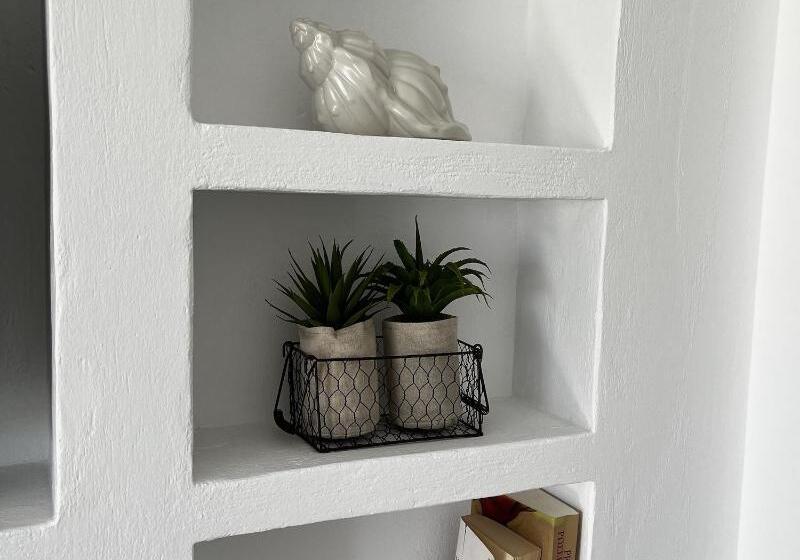 ペンション Elea Milos