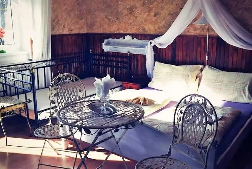 Majatalo Penzion šilon