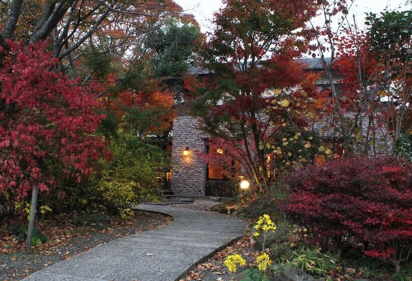 Ryokan Yufuin Hananomai