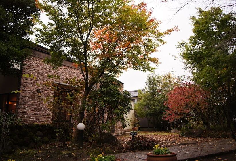 Ryokan Yufuin Hananomai