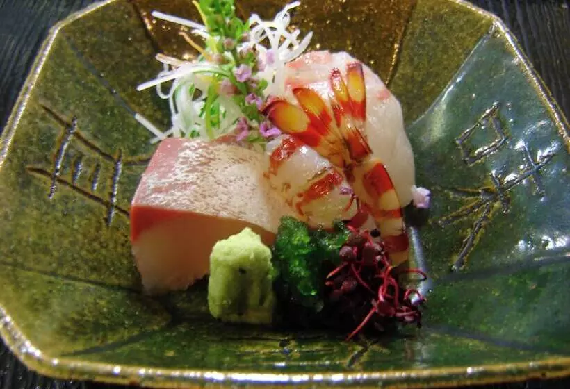 Ryokan Yufuin Hananomai
