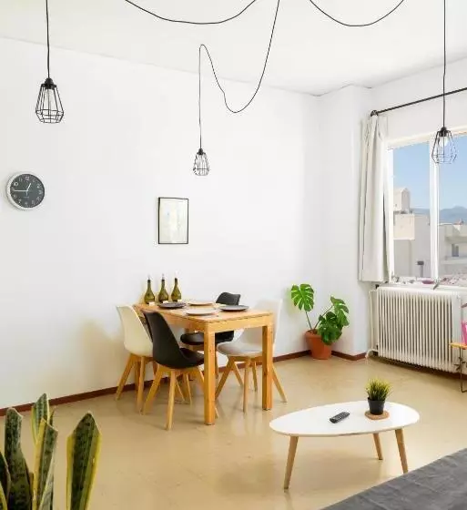 Crops Suites