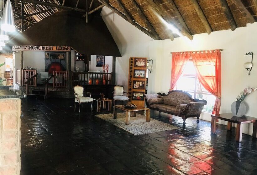 בית מלון כפרי Amanzingwe Lodge Conference Centre & Spa