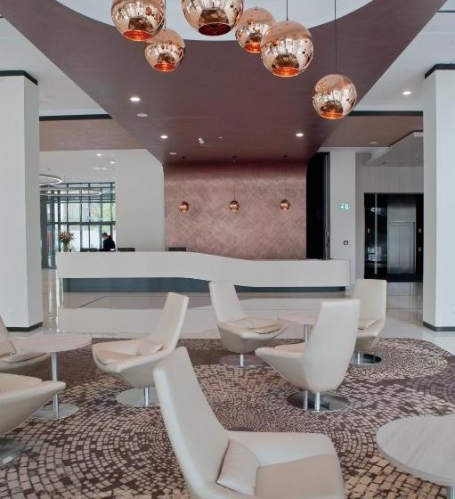 هتل Ambasador Premium