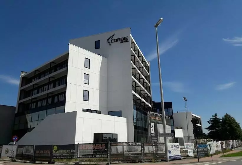 ホテル Corbie Lommel Ring