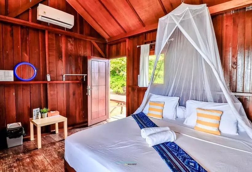 Hotelli Hamueco Dive Resort Raja Ampat