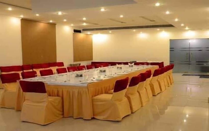 Hotell Luxmi Residency